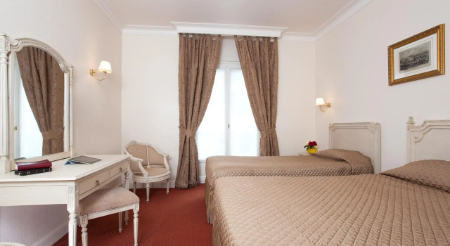 Трёхместный номер Classic Grand Hôtel Moderne