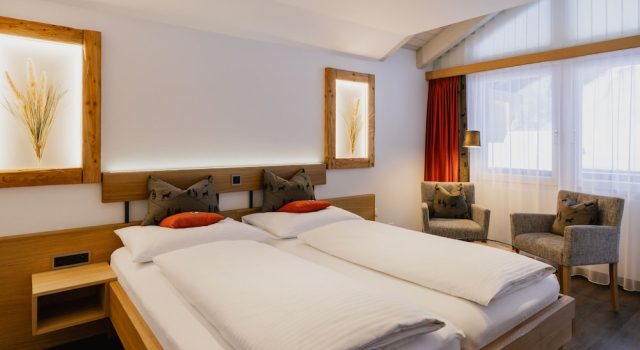 Двухместный номер Standard с балконом Alpenresort Eienwäldli Engelberg