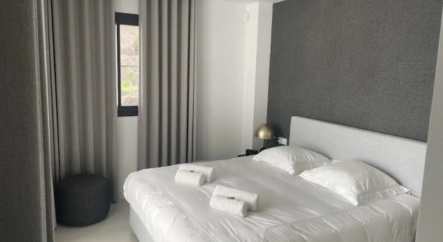 Huswell - Oceanview Stay in Higuer n West