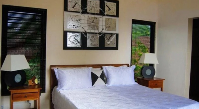 Suzanne Homestay