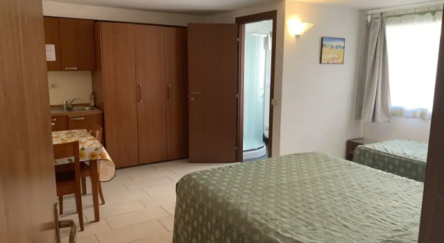 Duplex Studios for 6 People