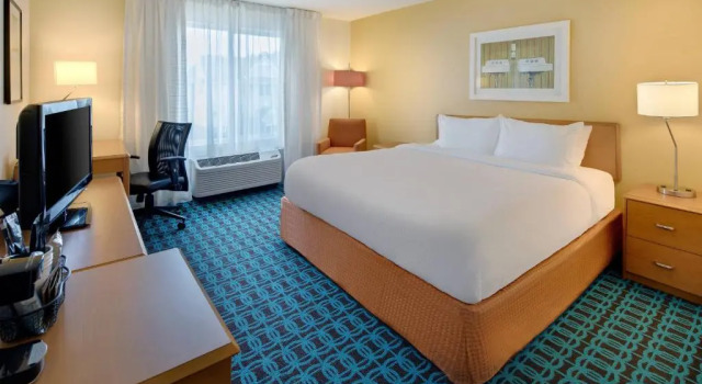 Номер Standard Fairfield Inn and Suites by Marriott Indianapolis Airport