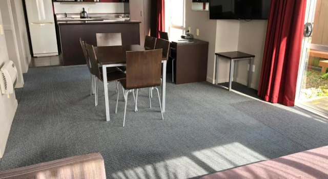 Апартаменты с 3 комнатами Arena Lodge