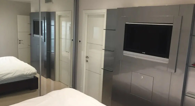 Apartamento 3 habitaciones con balcón La Palmora Suites