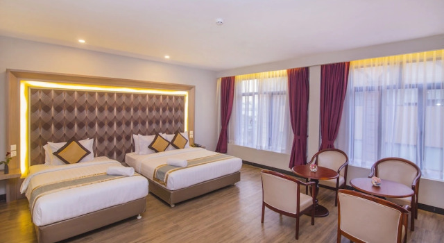 Люкс New York Hotel