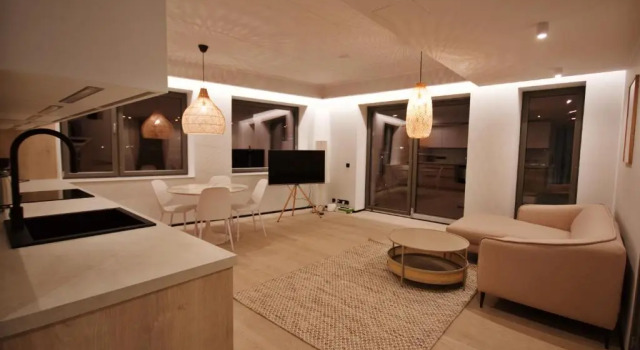 Fabulous Location Apartments Deluxe, Забронировать Апартаменты/квартира Центр 