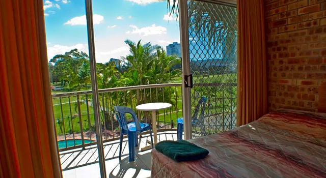 Студия Executive Bombora Resort