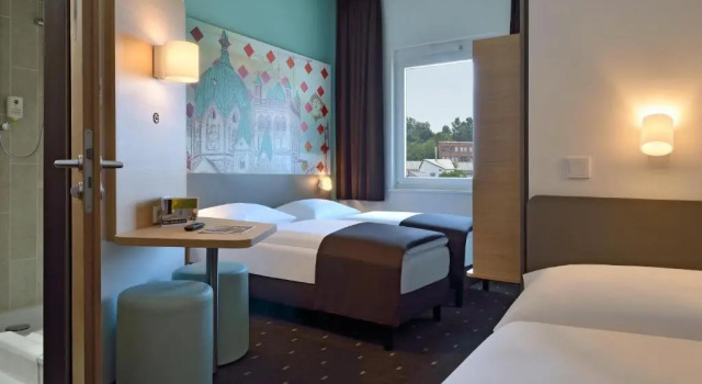 Трёхместный номер B&B Hotel Neuss