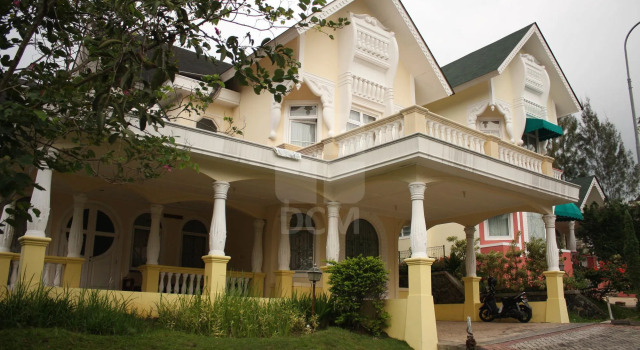 Villa Kota Bunga Dandelion