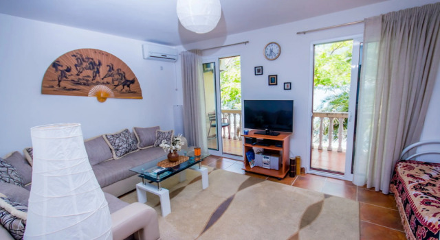 Apartment 5meters from Sea, Kotor, Забронировать Апартаменты/квартира Отели в центре Доброты, в центре