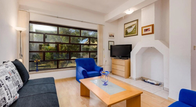 Beautiful Apartment in Zidarici With 2 Bedrooms and Wifi, Prenota Appartamento Hotel a Isole Quarnerine con parcheggio, Parcheggio