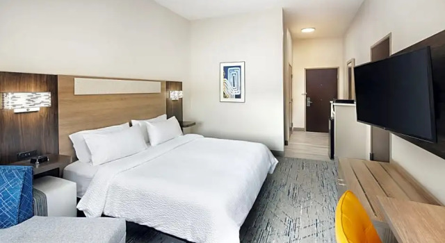 Двухместный номер Standard Holiday Inn Express & Suites Bridgeport by IHG