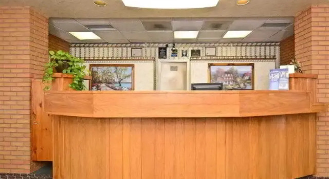 Best Western Plaza Inn, Buchen Sie Hotel Breezewood Pennsylvania