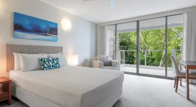 Апартаменты с 3 комнатами Drift Palm Cove