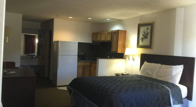 Majestic Inn, Book Hotel Billige hoteller i Longview