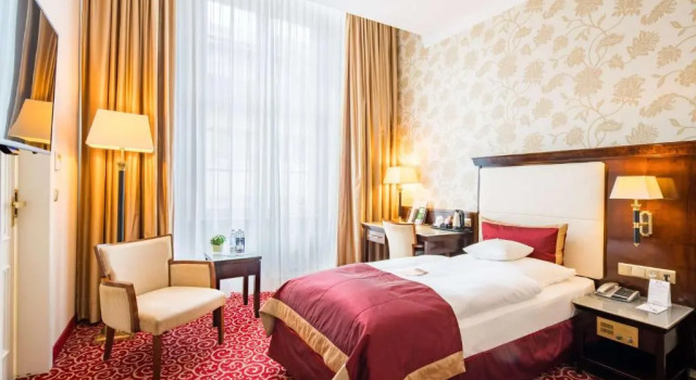 Одноместный номер Standard Best Western Plus Hotel StadtPalais