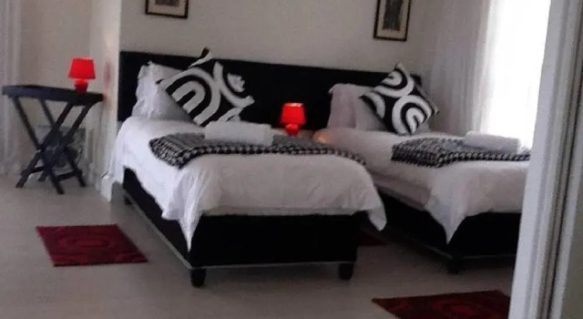 Four on Faure, Reservar Hotel Hotéis em Knysna com piscina, Piscina