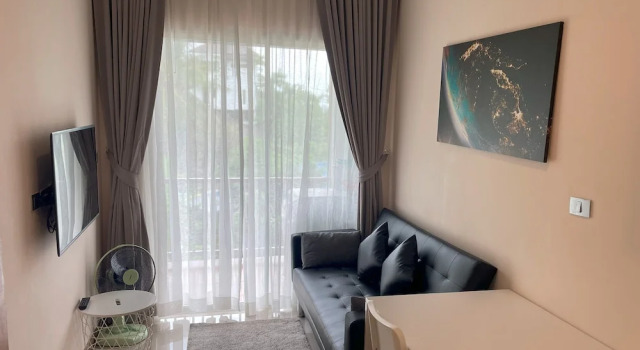 Apartment at Palmetto Condo by Lofty