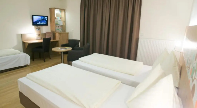 Трёхместный номер Standard Hotel Heffterhof