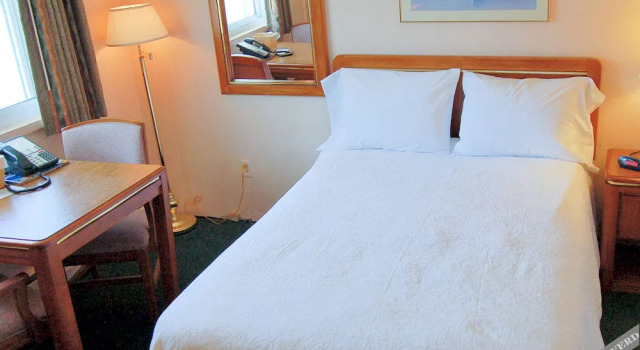 Tradewinds Motel, Забронировать Мотель Отели Оушен-Сити с парковкой, рядом с Shriver's Salt Water Taffy &amp; Fudge, Парковка