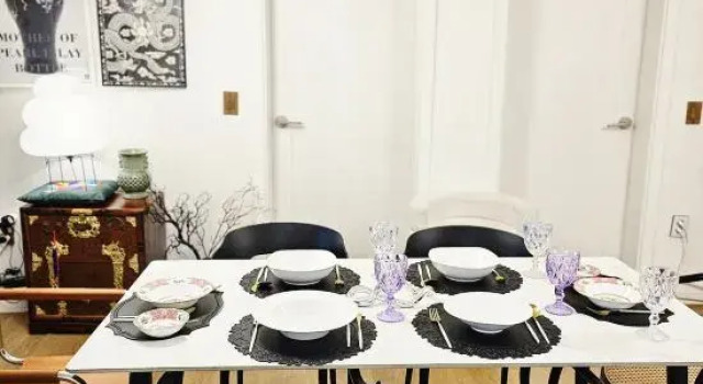 8 minutes away from Chungmuro Station,  hill location,Breakfast for more than five nights, Забронировать Отель Отели и гостиницы Сеула, рядом с Здание Намсан администрации города Сеул, Отель