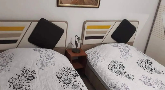 Kristal Street, 100 meters from the beach, Rezervasyon Otel Tirana County otoparklı oteller, Otopark