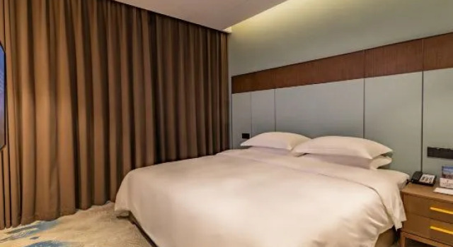 Люкс Deluxe Zhengzhou Zhengshang Linxi Jinglun Hotel