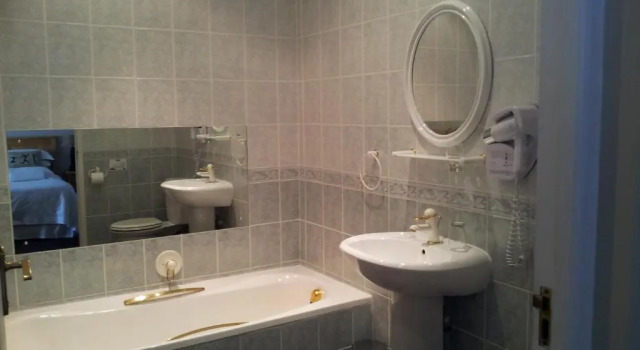 Номер Standard Waterfront Lodge