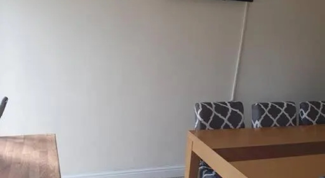 Contractors & Families 5 Bedroom House 7 Beds - Wifi *Garden* Parking, Varaa Hotelli Holly Lane West Midlands