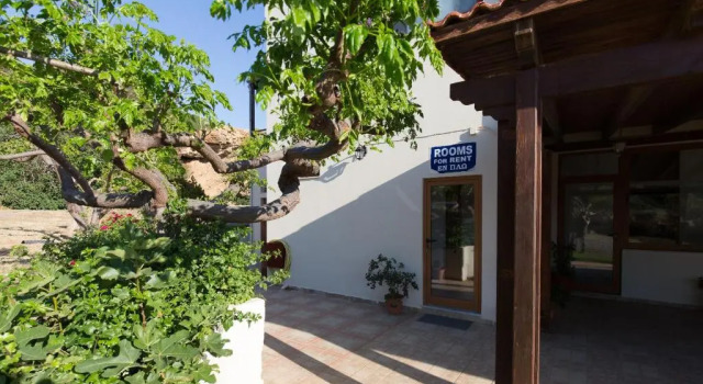 En Plo Beachfront Rooms, Забронировать Гостевой дом Фаласарна Западный Крит, рядом с Детский Пляж Фалассарна