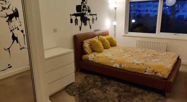 Номер Standard Cheerful house, private room and private shower/ toilet. comfortable king size mattress