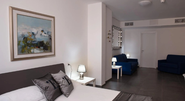 Семейный номер Standard LEssenza Hotel