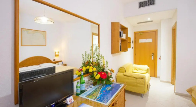 Четырёхместный номер Standard Ecoresort Le Sirene - Caroli Hotels