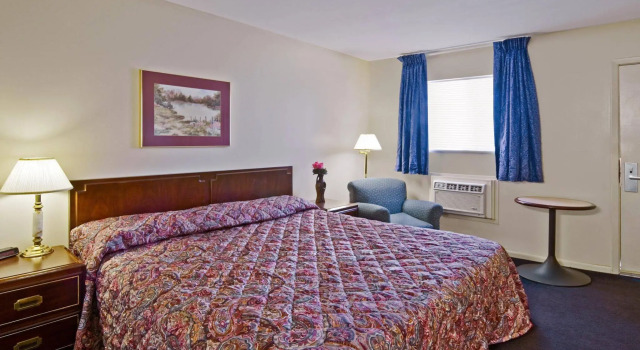 Americas Best Value Inn Arkansas City, Buchen Sie Gasthaus Hotels in Kansas mit Frühstück, Frühstück