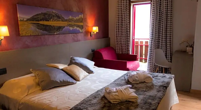 Hotel Berlinghera, Book Hotel Sorico Como