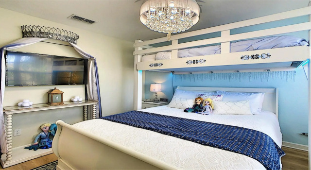 Luxury Famlily Villa 6BR Pool SPA Game