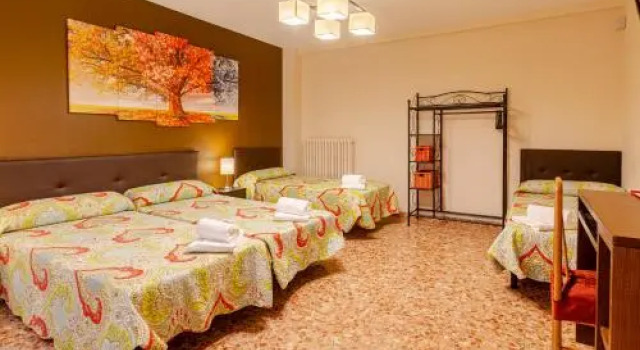 Pensión Arnedo, Prenota Hotel Arnedo La Rioja