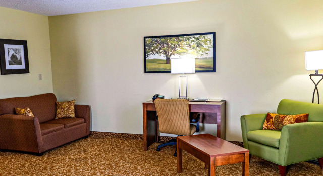 Quality Inn Whiteville North, Забронировать Отель Уайтвилл Северная Каролина