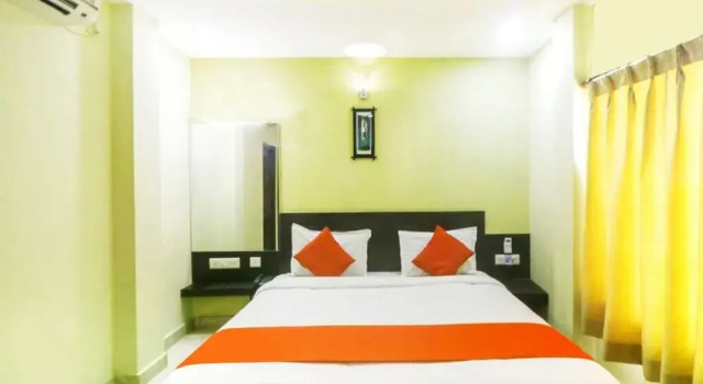 Goroomgo Unique Beach Inn Puri