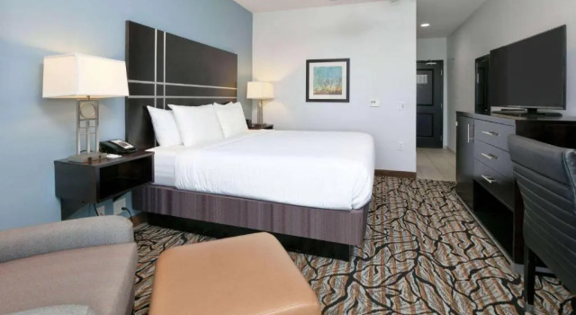 Номер Standard La Quinta Inn & Suites by Wyndham Lubbock Southwest
