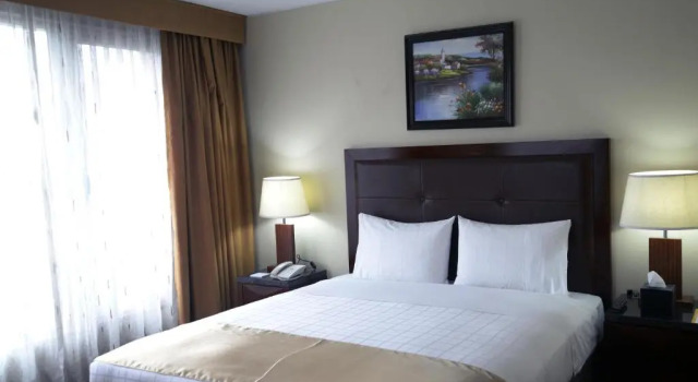 Полулюкс Hotel Stanford