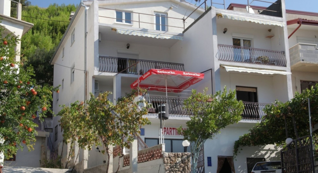 Apartments Franka, Rezerwuj Apartament Hotele w Split Region z parkingiem, Parking