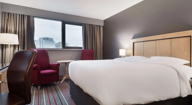 Номер Standard Park Inn by Radisson Cardiff City Centre