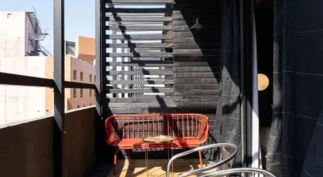 Deluxe Zimmer mit Balkon und mit Stadtblick SOF Hotel