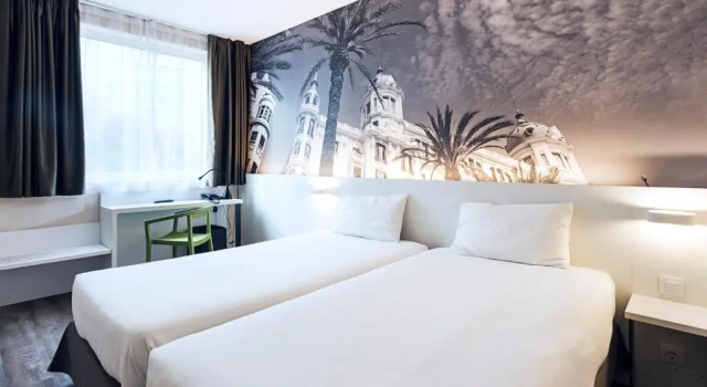 Двухместный номер Standard B&B HOTEL Alicante