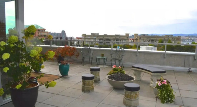 Коттедж *Prestigious Promontory 2 bedroom w/Ocean Views
