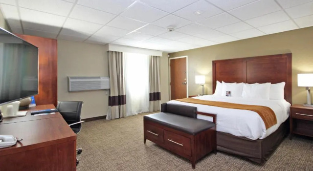 Люкс Garner Hotel Butte by IHG