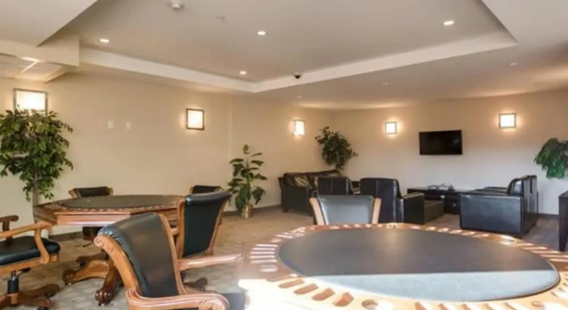 Easy Access Ground Floor Apartment #114