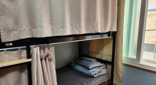 Кровать в общем номере Birdsnest Hostel Hongdae Foreigner only