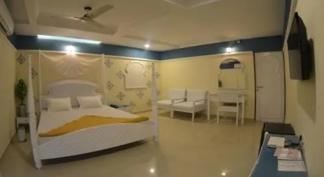 Hotel Barcelona Exotica, Rezervovat Hotel Hotely v Gujarat s parkováním, Parkování